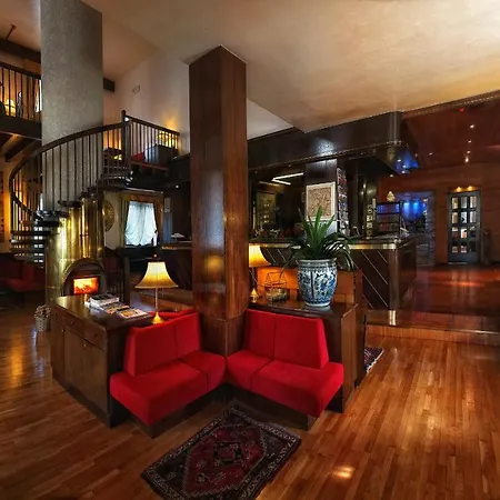Hotel Paladin 3*